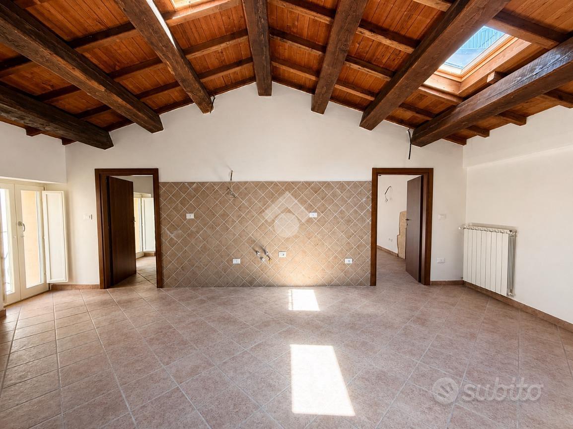 Appartamento – L'Aquila, Quarto di San Giorgio, Poggio di Roio - Altro