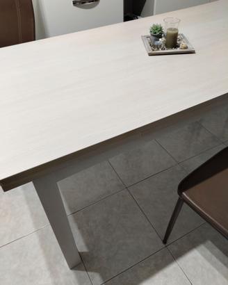 Tavolo  nuovo soggiorno/ cucina
