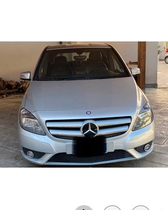 Mercedes classe B anno 2014