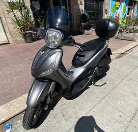 Beverly 350 accessoriato
