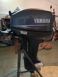Fuoribordo Yamaha 15 CV 2 t