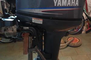Fuoribordo Yamaha 15 CV 2 t
