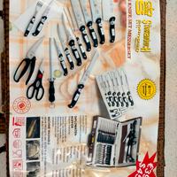 set posate e coltelli da cucina per carne