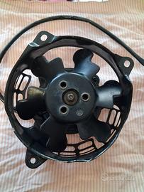 Honda  VT 500 ventola radiatore