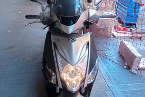 kimko agility 16    50cc