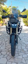 bmw f800gs my 2013