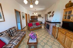 Appartamento panoramico e finemente ristrutturato