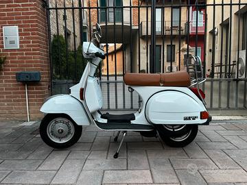 Vespa px 150 arcobaleno elestart