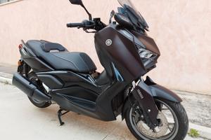 Yamaha X-Max 300 Tech Max Dark Magma 5000 km - 202