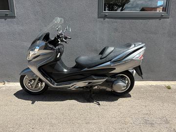 Suzuki AN Burgman 400