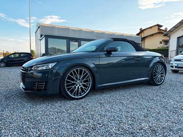 Audi TT Roadster 1.8 TFSI CABRIO AUTOMATICA CAMERA