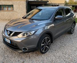 NISSAN Qashqai Tekna