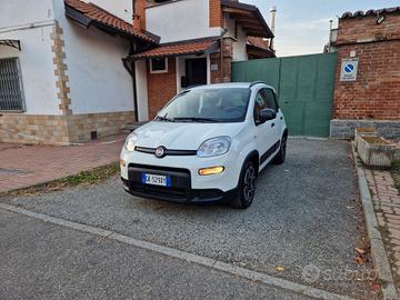 Fiat Panda 1.2 70CV "49.100 km" GPL madre, Senso