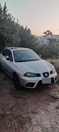 Seat Ibiza 6l perfettamente funzionante