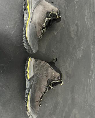 Scarponcini trekking Montura Altura GTX