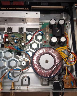 AMPLIFICATORE A MOSFET FUTURA FT-15M 100/140 WATT
