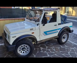 Suzuki samurai sj500