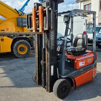 Carrello elevatore elettrico Toyota FBESF 15 - 15 