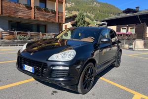 Porsche Cayenne GTS
