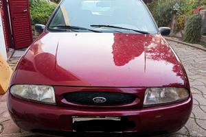 Ford Fiesta anno  99 benzina