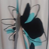 completo pantaloni tipo fitness e top