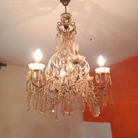 Lampadario in stile Maria Teresa