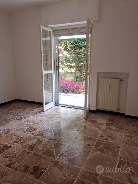 Appartamento di 120 m² con 5 locali e box auto a S - Vista 2