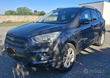 Ford Kuga 1.5 tdci Titanium s&s 2wd 120cv