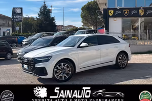 Audi Q8 50 TDI 286 CV quattro tiptronic