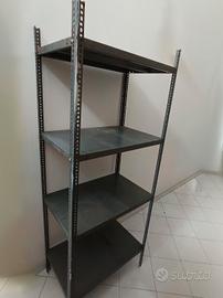 Scaffale in ferro 