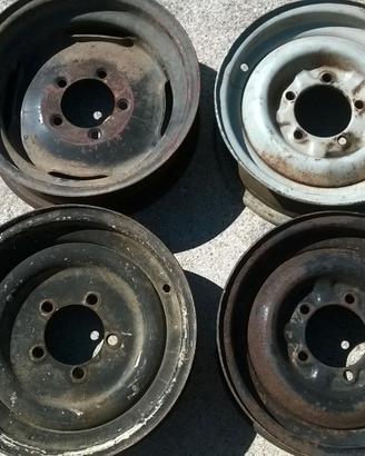 4 CERCHI in FERRO PER FUORISTRADA  auto anni 70/80