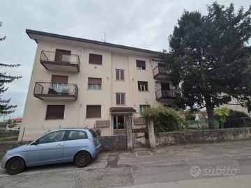 Monfalcone - ARIS - bicamere autonomo con garage