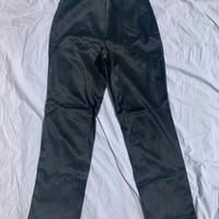 Pantaloni Versace nero satinato a sigaretta