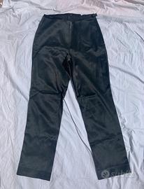 Pantaloni Versace nero satinato a sigaretta