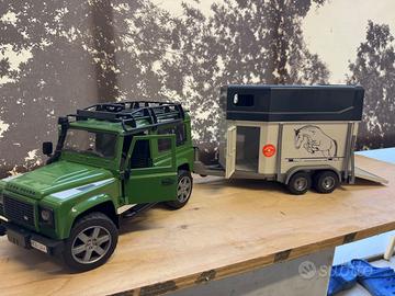 Land Rover con carrello marca Bruder