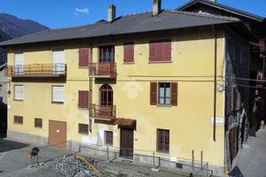 PALAZZINA A CHIOMONTE