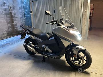 Honda Integra 750 Sport 2018 T.C