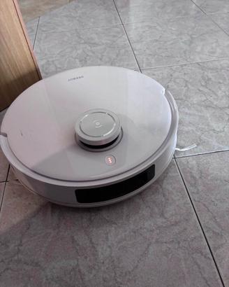 Ecovacs aspira e lava pavimenti