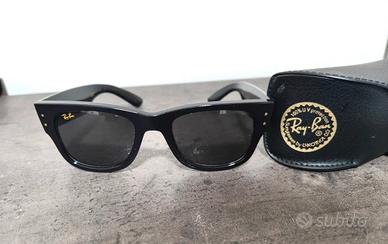 Occhiali da sole Rayban Mega Wayfarer 