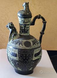 Antico vaso rituale cinese in bronzo - Stile Arcai