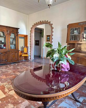 Appartamento 170 mq con 4 camere grandi a Pistoia