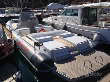 Gommone Pirelli PZero 1000 2x Volvo Penta 2014
