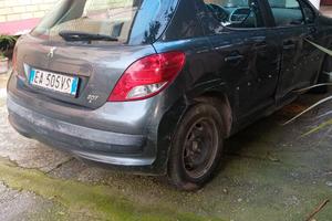 Peugeot 207  GPL cc 1.4  anno 2009