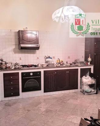 Palazzina Indipendente 5 Vani - 3 Servizi - Terraz
