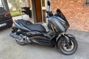 Xmax 125 2019