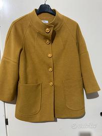 Cappotto primaverile color senape