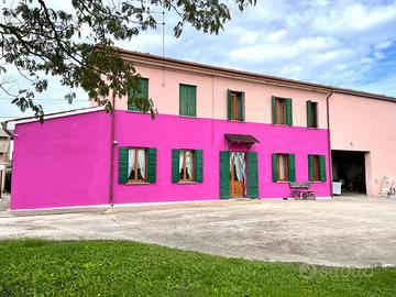 Casa singola con annesso rustico