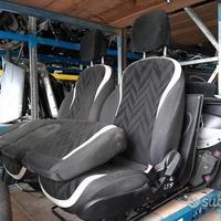 Interno In Tessuto - Alcantara Per Lancia Y 2015