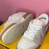 Sneakers basse casual semplici in pelle da donna