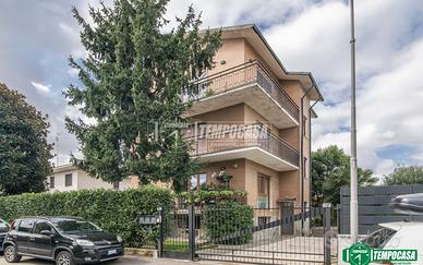 4 LOCALI in Contesto Tranquillo di Sole 3 Famiglie